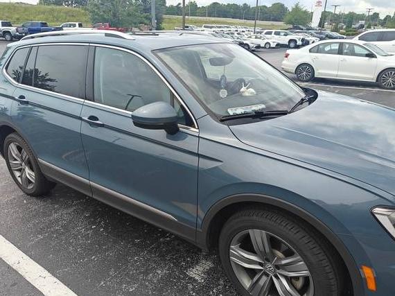VOLKSWAGEN TIGUAN 4MOTION 2021 3VV2B7AX0MM151013 image